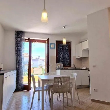 Nenni - Casa Casoni * Camerano